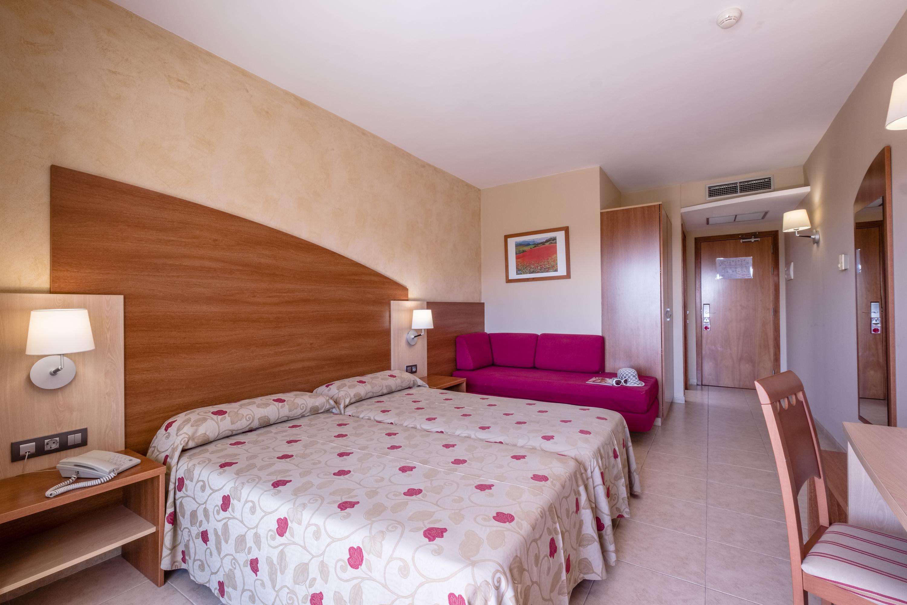 Hotel California Palace Salou Bagian luar foto