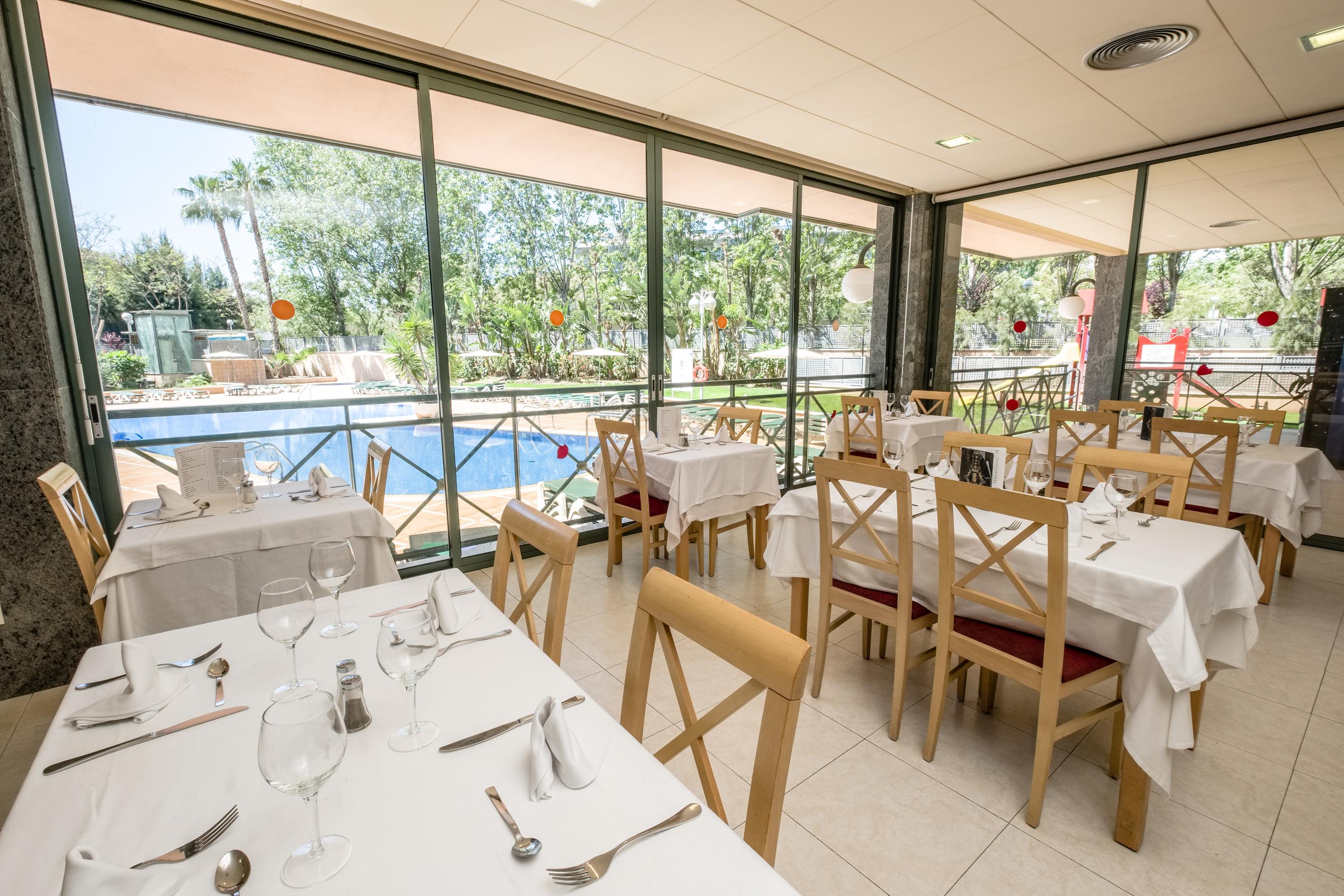 Hotel California Palace Salou Bagian luar foto