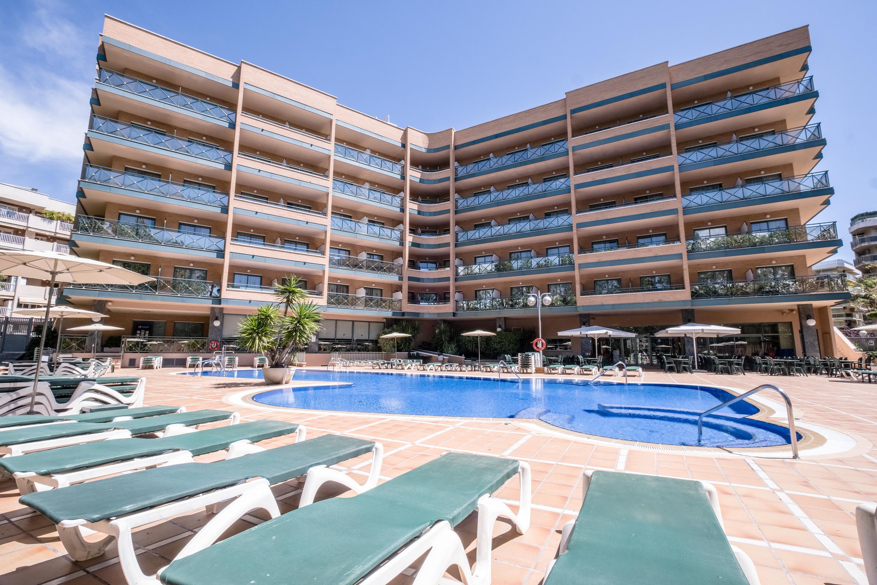 Hotel California Palace Salou Bagian luar foto