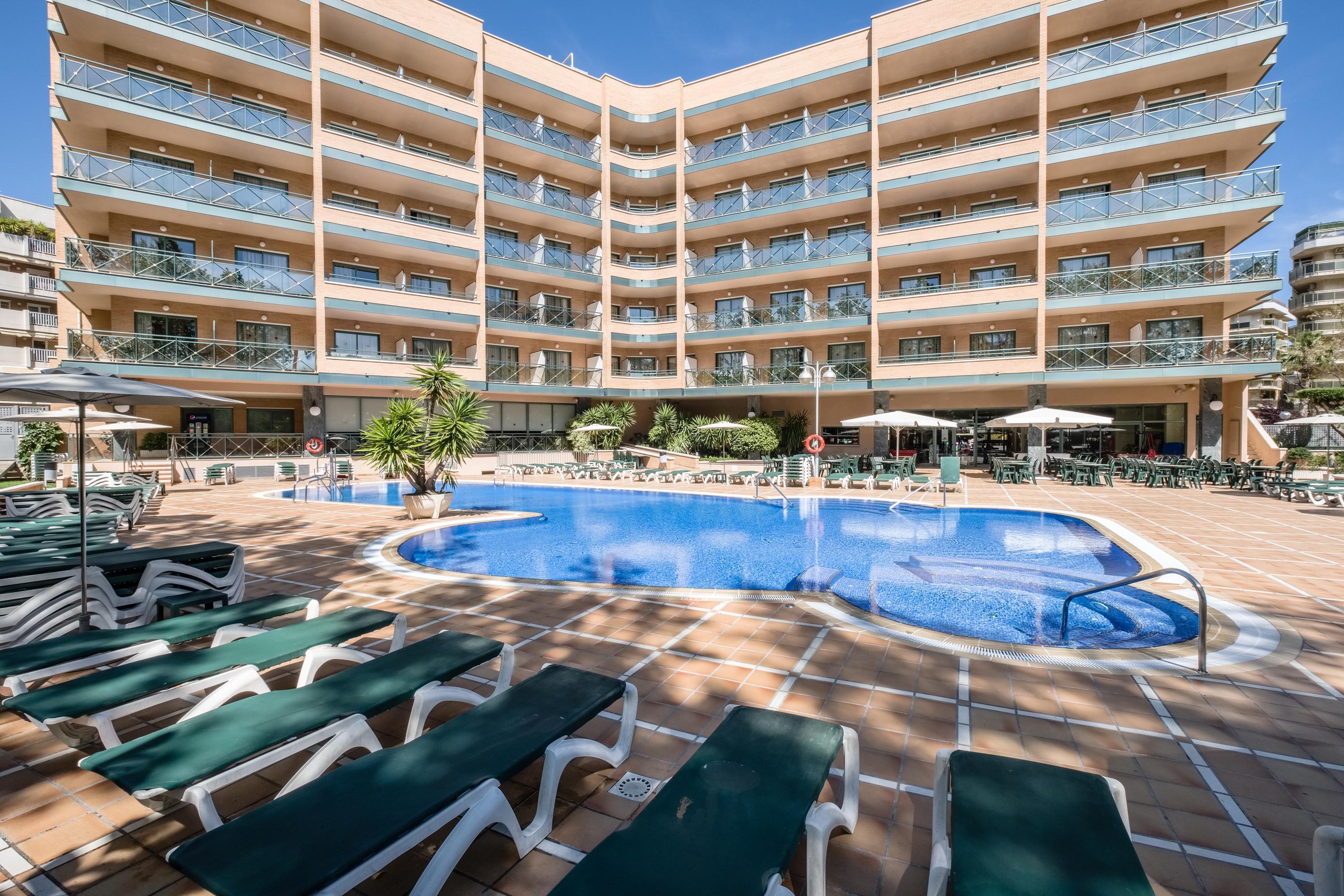 Hotel California Palace Salou Bagian luar foto