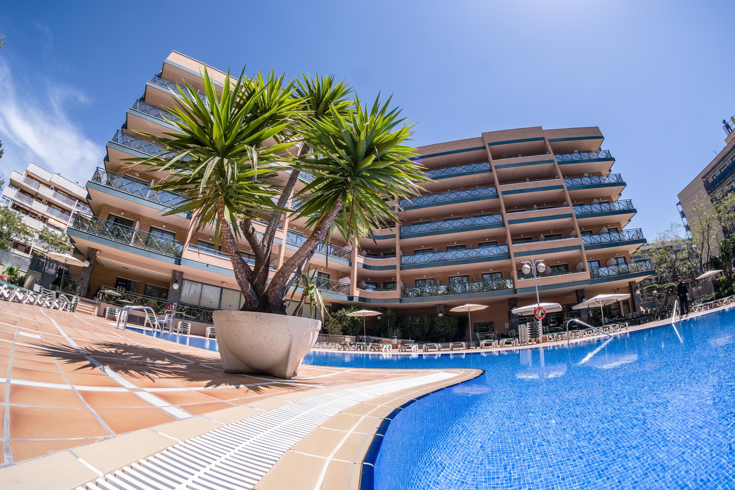 Hotel California Palace Salou Bagian luar foto