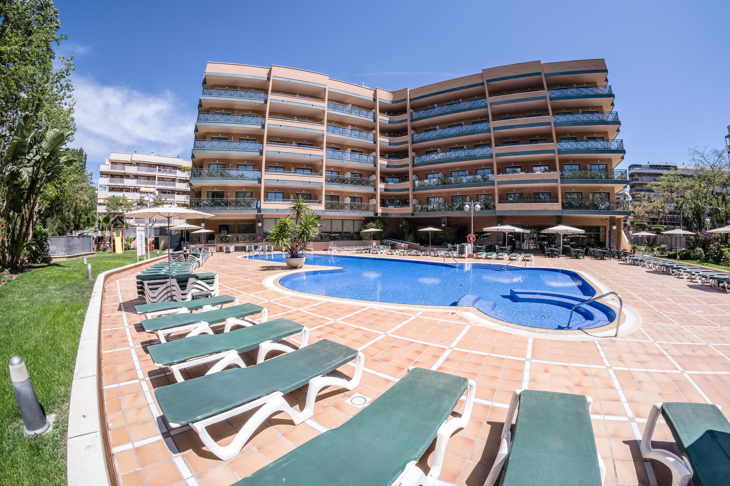 Hotel California Palace Salou Bagian luar foto
