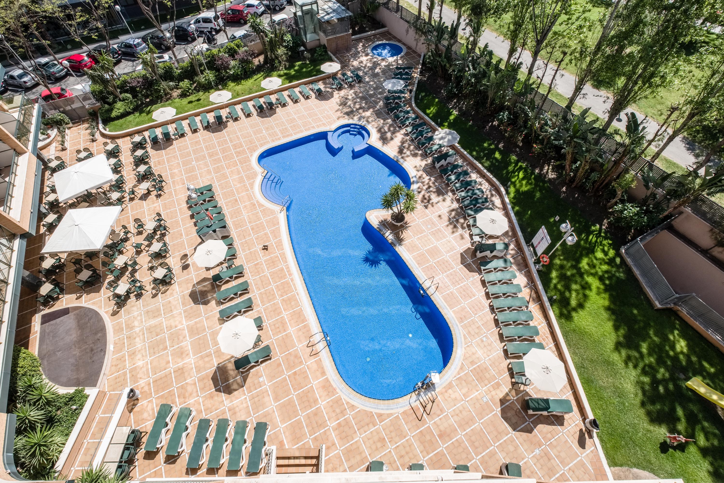Hotel California Palace Salou Bagian luar foto