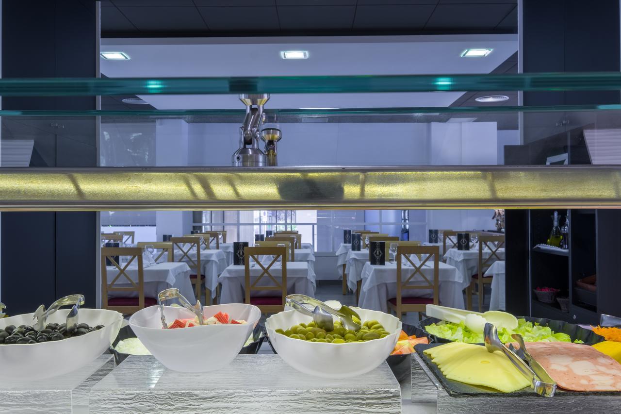 Hotel California Palace Salou Bagian luar foto
