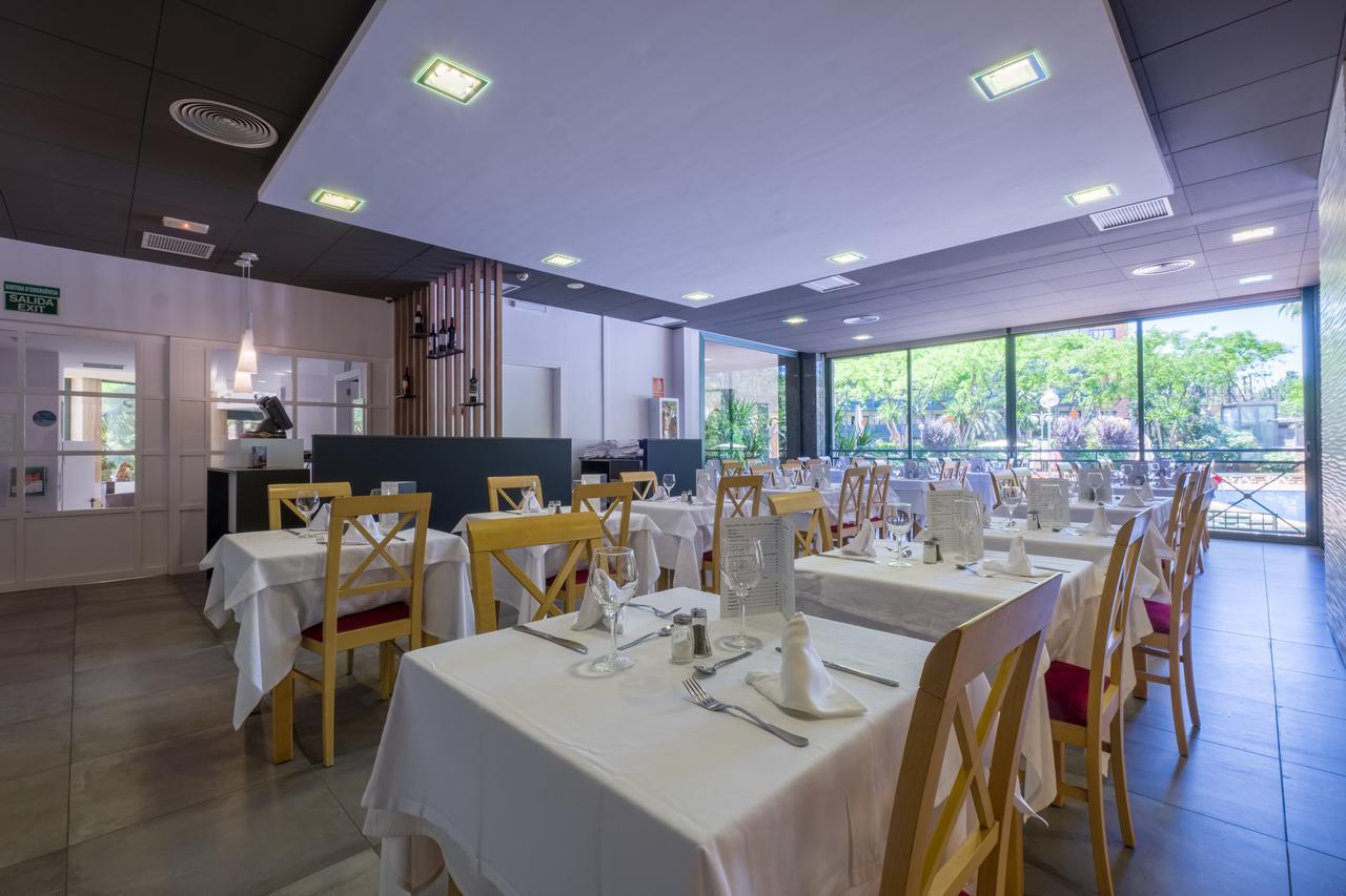 Hotel California Palace Salou Bagian luar foto